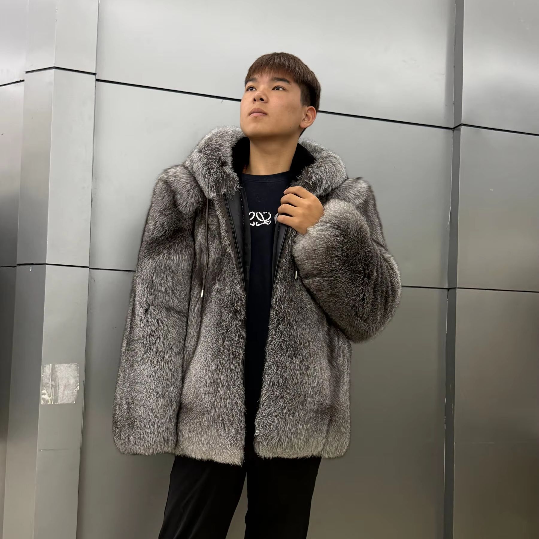 Winter Clothes Shop - เสื้อแจ็คเก็ตและเสื้อโค้ทผู้ชายขนสุนัขจิ้งจอกแท้สุดหรู พร้อมฮู้ดขนสัตว์แท้ ซิปหน้า เสื้อโค้ทฤดูหนาวสำหรับผู้ชาย ให้ความอบอุ่น กันลม