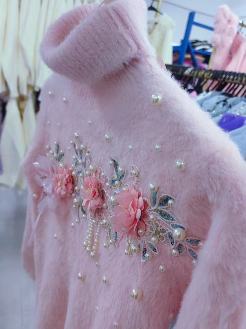 เสื้อสเวตเตอร์คอเต่าสีชมพูทรงเ - Winter Clothing Photo บทวิจารณ์และราคา
