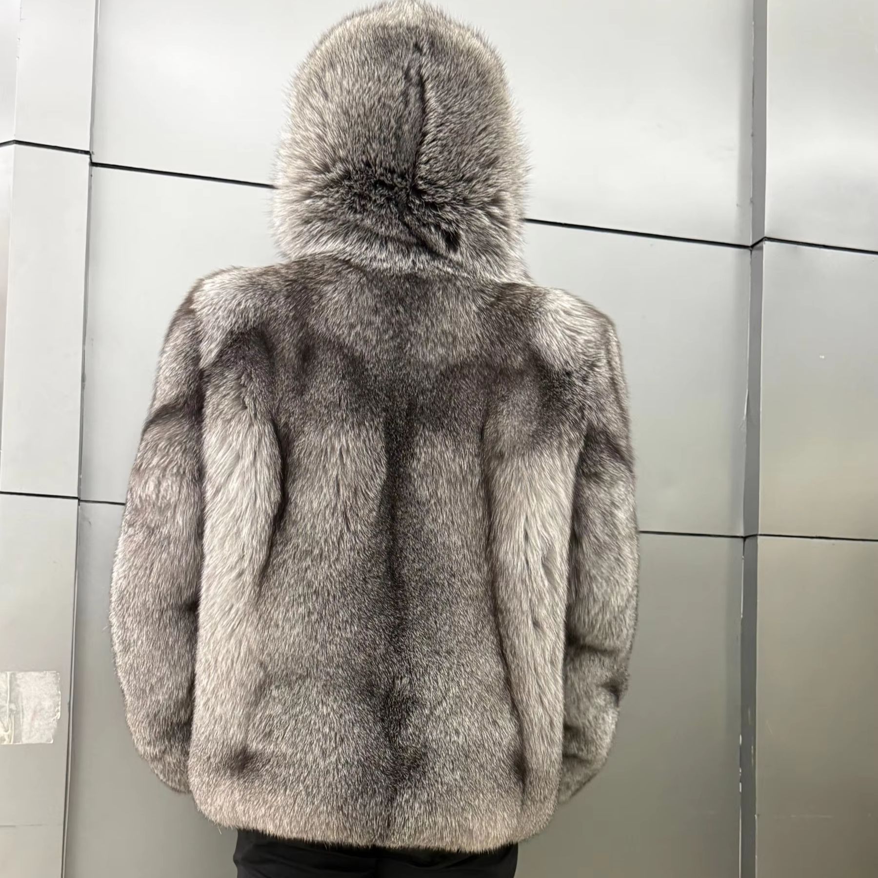 เสื้อแจ็คเก็ตและเสื้อโค้ทผู้ชา - Winter Clothes Shop บทวิจารณ์และราคา